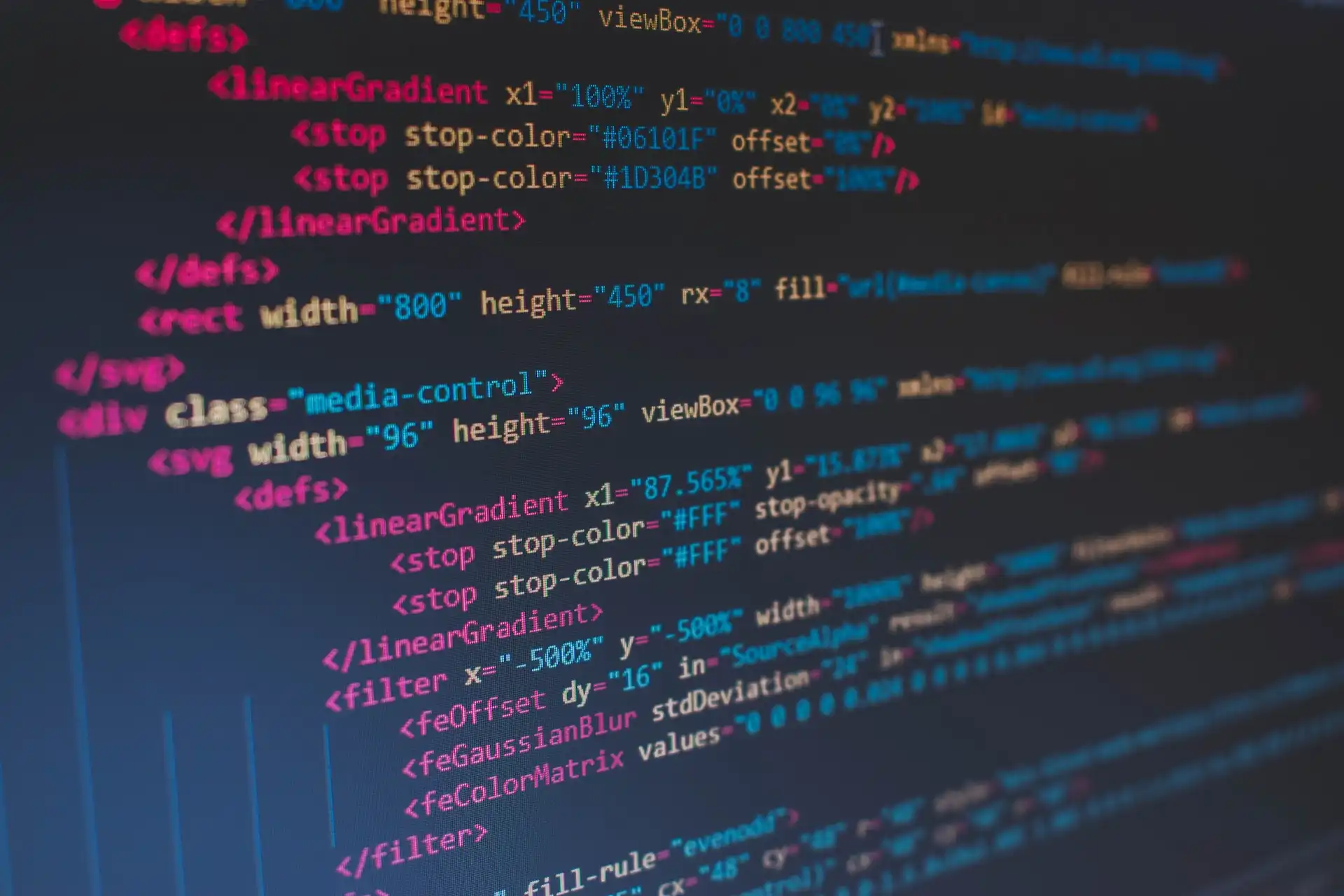 Hintergrundbild, zeigt Programmiercode